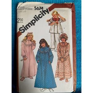 Simplicity Sewing pattern 5674 girls nightgown pajamas